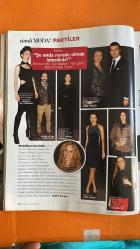 IN STYLE  DERGİSİ - OCAK 2013 - EMMA STONE – GINNIFER GOODWIN – EMILY BLUNT – COCO ROCHA – KRISTEN STEWART – ZOOEY DESCHANEL – GWYNETH PALTROW – PAT MCGRATH – JOHN WOOD – MICHAEL KORS – KIRSTEN DUNST – MARIA GRAZIA CHIURI – PIERPAOLO PICCIOLI – KATE MULLEAVY – LAURA MULLEAVY – RIZA KOCAOĞLU – ÖMER SARIGEDİK – EMRAH SERBES – DENİZ MARŞAN – MERVE HASMAN – ETEL BALER – HANDE SUBAŞI – İPEK ÖZKÖK – ÖZGÜ NAMAL – EDA TAŞPINAR – ELİF BOYNER – DERİN SARIYER – AYŞE KUCUROĞLU – BELİZ SARIYER – DİDEM ANTEBİ – ARZU SABANCI – CAROLINE KOÇ – GÜLŞAH ALKOÇLAR – ASLIŞAH ALKOÇLAR – BEGÜM ŞEN – AKASYA ASILTÜRKMEN – FATOS SARIGÜL – EMİR SARIGÜL – ENGİN ALTAN DÜZYATAN   - 180 SAYFA