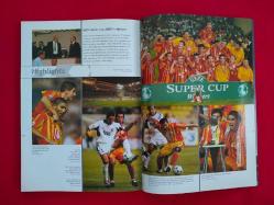 2000 - 2001 - Şampiyonlar Ligi Dergisi - Galatasaray, Beşiktaş Kadroları, UEFA Süper Kupa, Real Madrid - UEFA Champions League Official Magazine Guide