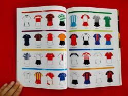 2000 - 2001 - Şampiyonlar Ligi Dergisi - Galatasaray, Beşiktaş Kadroları, UEFA Süper Kupa, Real Madrid - UEFA Champions League Official Magazine Guide