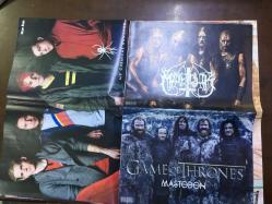 CANNES FESTİVALİ ÖZEL BASIM POSTER DERGİSİ - ''AMY, The girl behind the name'' - ONE DIRECTION - VOLBEAT - NINA DOBREV, The Vampire Diaries - SLEEPING WSIRENS - MY CHEMICAL ROMANCE - GAME OF THRONES - LITTLE MIX - KORPIKLAANI - JUSTIN BIEBER POSTERİ - JACOBY SHADIX - DARK TRANQUILLITY - JESSIE J - CANNIBAL CROPSE - JOHAN HEGG - JOHNNY DEPP, KARAYİP KORSANLARI - ANTHAX - BRITNEY SPEARS - ALL TIME LOW - VINI UEAHARA - LED ZEPPLIN - TAYLOR SWIFT - BEA MILLER - AUSTIN BUTLER - APOCALYPTICA - BJÖRK - BEYONCE - CAMERON DALLAS - COLDPLAY - METALLICA, JAMES HETFIELD - CONOR MAYNARD - DOCTOR WHO - JENNA MCDOUGALL - FIFTY HARMONY - MILEY CYRUS - BLACK SABBATH - TEEN WOLF - PANIC! AT THE DISCO - TOM CAVANAGH - TWENTYONE PILOTS - SELENA GOMEZ - THE RUNAWAYS - TOPLAM 34 SAYFA - HER SAYFA 42 x 28 cm EBADINDA