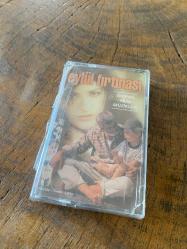 EYLÜL FIRTINASI - ORJİNAL FİLM MÜZİKLERİ - KASET (JELATİNİNDE)