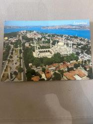 Hipodrom Sultanahmet camii ve Ayasofya müzesi alman çeşmesi keskin color   Kartpostal 16.5x11.5 ebatında