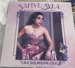 Safiye Ayla çile bülbülüm çile Akşam oldu hüzünlendim ben yine MÜZEYYEN SENAR  2 LP  PLAK SIFIR JELATİNLİ AMBALAJINDADIR