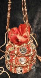 PUL  BONCUK VE AYNA İŞLEMELİ VINTAGE HEYBE MODEL  ÇANTA HİNT İŞİ