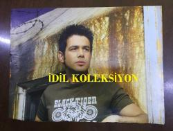 KEREMCEM POSTERİ - ARKALI ÖNLÜ - Heygirl Eki - 30 x 22 cm EBADINDA
