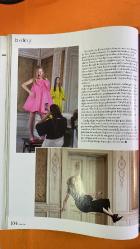 VOGUE DERGİSİ - KASIM 2020 -  AYŞE EGE - ECE EGE - MELİSA TAPAN - NICOLE KIDMAN - HUGH GRANT - NAOMIE HARRIS - MELTEM CUMBUL - MILENA JESENSKÁ - KEVIN TEKINEL - CHARLES LEVAI - NOVA NORDA - LIZZO - MATHILDE THOMAS - ELİF BEREKETLİ - JOURDAN DUNN - MUSTAFA NURDOĞDU - BÜŞRA DEVELİ - ŞÜKRÜ ÖZYILDIZ - CAN BÜYÜKKALKAN - ELIZAVETA MINIAEVA - BİGE YALIN - SELMA GÜRBÜZ - KUTSAL MODA AYI - İLK DİJİTAL MODA HAFTASI - MODANIN DEĞİŞEN YÜZÜ - MODA SEKTÖRÜNDE YENİ YOL HARİTASI - FEMİNENLİK VE MİMARİ ESTETİK - CELEBRITY KÜLTÜRÜNÜN DÖNÜŞÜMÜ - TOKSİK POZİTİFLİK TARTIŞMASI - RUS AVANGARDİ SANAT TARTIŞMALARI - GATE 27 YARATICI VİZYON - DİZİ DOSYASI: NICOLE KIDMAN & HUGH GRANT - NAOMIE HARRIS VE YENİ MONEYPENNY - MELTEM CUMBUL: SEVGİLİ MİLENA - KEVIN TEKINEL VE CHARLES LEVAI İLE KREATİF AJANS - NOVA NORDA’DAN YENİ NESİL MÜZİK - LIZZO İLE BEDEN TARAFSIZLIĞI - MATHILDE THOMAS’TAN DOĞAL BAKIM - DİCE KAYEK'TE GÜÇ VE ESTETİK - RAF SIMONS VE MIUCCIA PRADA İŞ BİRLİĞİ - BALENCIAGA DEVRİMİ VE DEMNA    - 258 SAYFA