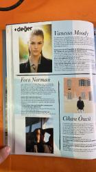 VOGUE DERGİSİ - TEMMUZ 2017 - VANESSA MOODY - FORA NORMAN - MERVE MANASTIR - CIHAN ÖNCÜ - AKSHIN ALIZADEH - NICO - ANDY WARHOL - CHRISTA PAFFGEN - EDIE SEDGWICK - ALEXANDER WANG  ERMAN YERDELEN - SEDA DOMANIÇ SÖKMEN - ZEYNEP GÜVEN ÜNLÜ - VALERIE DAYAN - BUĞU MELİS ÇAĞLAYAN - ZEYNEP AKDOĞAN - ELİF DEMİRÖZ - PINAR SARIER - IREM TANMAN - KONCA AYKAN - NAZ BİLEYDİ YENİGÜN - ECE ÖĞÜTOĞULLARI ALTIN - PIERGIORGIO DEL MORO - BERİL TÜRKMEN - DIDEM DAYICIOĞLU - MERVE BAYRAM - AYDAN SIVACI - NESLİHAN DENİZER - YONCA KARATOPRAK - ZEYNEP SEREN İLKAN - GİZEM ERBİRER - KADER ÇEKEREK - İDİL EKİNİL - EMEL ERNALBANT - SELİN GÜREL - HASAN KARAARSLAN - İNAN KIRDEMİR - CEMRE NARIN - BERNA KORITAN SÖNMEZ - ZEYNEP TURAN - MELİDA TÜZÜNOĞLU - ÇAĞDAŞ USTA - E. ŞEVVAL YÜRÜTEN - ZEYNEP YAPAR - SEDA YILMAZ - ÖZGE SARIKADILAR - GÜLDENİZ AYRAL - HANDE MUMCUOĞLU - BEDİZ YILDIRIM - LIAN PENSO - İLKE BEYAZ - SEDEN MESTAN - DENİZ BULUTSUZ - DENİZ ÇOBANLAR - ÖZGÜR AKHAN - YAKUP AKYILDIRIM - DİNÇER DİNÇ -     - 192 SAYFA