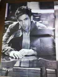 KEREMCEM'İN BÜYÜK BOY POSTERİ - ARKALI ÖNLÜ - Heygirl Eki - 78 x 56 cm EBADINDA