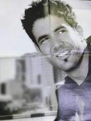 KEREMCEM'İN BÜYÜK BOY POSTERİ - ARKALI ÖNLÜ - Heygirl Eki - 78 x 56 cm EBADINDA