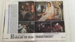 TEMPO HAFTALIK HABER DERGİSİ -  YIL 4 - SAYI: 35    -   25-31 AĞUSTOS     - 1991  - MÇÇ  ARAP ÜSÜLÜ SEKS VE ITIRLI BAHÇE - MİLLETVEKİLİ ÇOÇUKLARI ÇETESİ - KÜRT-TÜRK KAVGASI LOJMANLARINDA NASIL VE KİMLERLE BAŞLADI  BABALARININ DOKUNULMAZLIĞINI ARKASINDA ÇETE KURUP TERÖR ESTİREN TABANCA VE BIÇAKLA SALDIRDA BULUNUP BÜRO BASAN MEYDAN KAVGALARI DÜZENLEYEN MİLLETVEKİLİ ÇOCUKLARI İSİMLERİYLE BİRLİKTE RESİMLERİYLE VE TANIKLARIYLA BİRLİKTE - DOKUNULMAZLARIN DELİKANLI ÇOCUKLARI - DÜMEN BENDE OLACAK - KÜRT TÜRK KAVGASI - KEMAL BİRLİK - MUHYETTİN MUTLU - EMİN SEYDAGİL - ERSİN KOÇAK - MUZAFFER ARICI - AHMET TÜRK - SABAHATTİN ARAS - TBBM