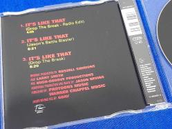 RUN DMC JASON NEVIS IT'S LIKE THAT MÜZİK CD ALBUM   -  MAXI -