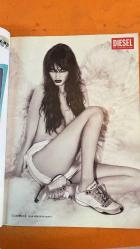 HEY GIRL DERGİSİ - EKİM 2006 - ÖZCAN KELEŞ KÖK - ŞEBNEM ÖZÇİFTÇİ - ARZU SARITEKE - TAYFUN AKGÜN - E.G - MERVE BOLUGUR - NICOLE RICHIE - YILDIZ ÇOCUK - BANU ÇIRPI - ESRA ÇIRPI - JOSH HOLLOWAY - MATTHEW FOX - EVANGELINE LILLY - YAŞAMAYI SEVİYORUM - AŞKIN 5 HALİ - RENKARENK NOT DEFTERİ KALEM - ÜNLÜ STİL - SONBAHAR ADIMLARI - İSKOÇ MODASI - BEDENİMİ EĞİTİYORUM - MODA TRENDLERİ - AYAK SAĞLIĞI - SAÇ ÖRGÜSÜ MODASI - GÜZELLİK TRENDLERİ - YILDIZ KOKULARI - FIT NOT - AYNA AYNA SÖYLE BANA - ASTROLOJİ YORUMLARI - LOST DİZİSİ ANALİZİ - KAYIPLARINI GERİ KAZAN - ERGENLİK SORUNLARI - KENDİNİ KAYBETME SENARYOLARI - 114 SAYFA