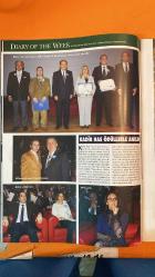 HELLO DERGİSİ- 7 NİSAN 2009 - ANJELIKA AKBAR - ARZU KAPROL - AYŞEGÜL TOPLUSOY - BEGÜM ŞEN - ETEL BALER - FULYA CINISLI - GÜL DÜRÜST - GÜNSELİ KATO - SEBEN KOÇİBEY - ŞEHNAZ TUNA - AHU TUĞBAY - NEVBAHAR KOÇ - ANGELINA JOLIE - YASEMİN KAMHİ - MELDA KOSİA - MELİNA KOSİA - SERRA TOKAR - CAN VERDİ - FERYAL GÜLMAN - DİLEK TÜRKER - METİN FADILLIOĞLU - FERİT ŞAHENK - GÖKHAN ÇARMIKLI - GÜL SAYGI - ALİ SAYGI - MURAT SAYGI - CAN HAS - İRFAN KALAYCI - MİTHAT ÖZHAN - MERAL DİNÇER - TIMUÇİN TUNÇ - NURİ HAS - OSMAN ÇARMIKLI - LEVENT BIÇAKÇI - SELİN HAS - AHU HAS - YÜCEL YILMAZ - TÜLİN KOÇAGİL - YEŞİM GENCER - HÜLYA KULOĞLU - MERAL KETENCİ - CİHANGİR TURANTAŞ - BERKAY ESKİNAZİ - ESRA ÖZTÜRK - FIGEN BABAOĞLU - VAHİDE GİGİN - HÜLYA KULLUK - YEŞİM BEYLA - SİREN ERTAN ÇARMIKLI - SEDEF MERCAN - DENİZ UZUNOĞULLARI - ELVAN DEMİR - JULIA NITU - ÖZGE ULUSOY - BURAK GECEMER - TUĞÇE GÜDER - MASARU EMOTO -  SANATTA MODADA İŞ YAŞAMINDA ONLAR HEP ÖNDE - ANGELINA JOLIE ÇOCUKLUK FOTOĞRAFLARI - AKUT GECE  -  134 SAYFA