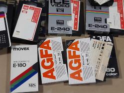 14 ADET VHS VIDEO KASET ( YÜKSEK KONDİSYON )