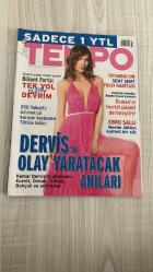 TEMPO HAFTALIK HABER DERGİSİ - SAYI: 02  -  13 OCAK 2006   -  SİYASETTE OLMADI MÜZİKTE DENİYOR - BÜLENT FORTA - TEK YOL DİJİTAL DEVRİM - İSTANBULUN SEMT SEMT FALCI HARİTASI - 200 YAHUDİYİ KURTARMAK İÇİN KARISINI KAYBEDEN TÜRKÜN HİKAYESİ - DERVİŞİN OLAY YARATACAK ANILARI - KEMAL DERVİŞİN GÖZÜNDEN ECEVİT ÖZKAN YILMAZ BAHÇELİ VE ENTRİKALAR - EBRU ŞALLI - BENİM SÜTÜM KALİTELİ BİR SÜT - ÖCALANIN TECRİDİ ŞİDDETİ DERİNLEŞTİRİR - DİYARBAKIR BELEDİYE BAŞKANI OSMAN BAYDEMİR - HEDİYE YÜZSÜZLERİ AÇIKLANIYOR - HAYATIMIZI O TÜRKE BORÇLUYUZ - O KAÇIYOR TURNİKE KOVALIYOR - BU YOL MODA EKONOMİK VE EKOİST - FANZTEZİLER DÜNYASINA MUHTEMEŞ YOLCULUK - MURAT SABUNCU - MUHİTTİN SİRER - TUNA KİREMİTÇİ - ERDAL İPEKEŞEN - ELİF ÇAKIR - AHMET İNAM - NACİ KOÇ - CİHAT HAZARDAĞLI - RAHŞAN ECEVİT -    114  SAYFA - TAM TAKIM DERGİ