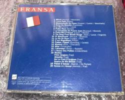 Fransa Fransızca 20 şarkı CD Chanson Française A PARIS CD sıfırdan farksızdır ORİJİNAL Raks Müzik Milord Padam Padam La Vie En Rose Hymne A L'amour I love Paris