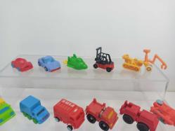 Mini Arabalar Araçlar Taşıtlar Kinder Sürpriz Yumurta Oyuncakları 17 Adet