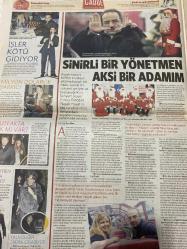MİLLİYET CADDE GAZETESİ DOĞUM GÜNÜ GAZETESİ  - 6 ARALIK 2009 - Halit Ergenç - Cansu Dere - Songül Öden - Shakira - Yılmaz Erdoğan - Asu Maro - Barış Kuyucu - Ebru Şallı - Rafael Nadal - Berna Pakyüz - Hande Alpat - Bahar Kongar - Arzu Kaprol - Ahmet Tanrıverdi - Ezra Çetin - Tuba Çetin - Melih Çelebi - Yalçın Ayaydın - Süleyman Orakçıoğlu - Haluk Kolmuşoğlu - Atıl Kutluoğlu - Ayşe Ege - Gülün Öngören - Akın Öngören - Şebnem Çapa - Sennur Çiftçi - Zeynep Erol - Mina Erol - Sinem Güven - Ayşe Kedi - Samantha Ronson - Lindsay Lohan - Hande Yener - Serhat Ertürk - Melis Birkan - Cemal Toktaş - Ali İl - Ahmet Mümtaz Taylan - Mahsun Kırmızıgül - Beren Saat - Murat Ünalmış - Erkan Petekkaya - Yavuz Bingöl - Yılmaz - Ersin - Büşra - Cezmi - Erdal - Rasim - BKM Mutfak Oyuncuları - Nihat Odabaşı - Yeni sorunumuz teknostres - Aşık olma yanarsın - Bacaklarım fena değilmiş - Hayaletin açtığı yolda yürüyor - Yılmaz Erdoğan’ın neşeli hayatı - Ebru Şallı Rafael Nadal’ı seviyor - Zeynep Erol