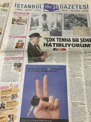 MİLLİYET CADDE GAZETESİ DOĞUM GÜNÜ GAZETESİ  - 30 KASIM 2010 -Zerrin Özer-Robin-Kelly Brook-Thom Evans-Ali Eyüboğlu-Sercan Kısmet-Gani Müjde-Perran Kutman-Burcu Güneştan-Cevahir-Mustafa Özkan-Erdal Beşikçioğlu-Akif Aksoy-Alişer Atalay-Rıfat Maya Parlar-Tunay Yalçın-Ayten Çakmak-Hülya Kalyoncu-Leyla Hancıoğlu-Çiğdem Sımavlı-Sinem Temaman-Müge Sırmabıyık-Melisa Elliyedi-Charles von Faber-Ergün Parası-Tuana Savgı-Selçuk Mülayim-Ferhan Şensoy-Ertuğrul Kürkçü-Erdal Çolak-Evhan Komukçu-Binnur Karakoç-Altan Öymen-Hasan İnsel-Barış Kılıçlıoğlu-Selin Atasoy-Tamer Hatunoğlu-Onur Bayraktar-Elif Uras-R.Hakan Kırkoğlu-Ayşe Öztürk  Senin bunlara ihtiyacın yok-Robin lezbiyen oluyor-Ragbiçi aşkı-Kıyafetler gitti-Her zaman genç-Yakışmış-Çıplak silah öksüz kaldı-Örümcek Adam’dan ilk kareler-Akçalılar’ın anısına-Seda Sayan kitap yazdı-Bu ‘kafa’yla nereye-Siyah-beyaz şarkılar-Yeni yaşa eğlenceli kutlama-Adrenalin anlamını öğrenememişken-Çok tenha bir şehri hatırlıyorum-Günün kitabı-Günün mekanı
