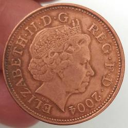 2004 İNGİLTERE BİRLEŞİK KRALLIK KRALİÇE II. ELİZABETH 2 (TWO) PENCE (İNGİLİZ STERLİNİ) ORİJİNAL MADENİ PARASI 2P1YY1V NADİR