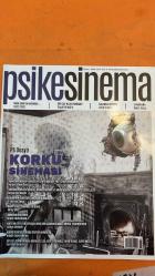 PSİKESİNEMA DERGİSİ -  KASIM - ARALIK 2016 - TARIK AKAN - ZAHİT ATAM - NİLAY ERDÖNMEZ - BAŞAK NUHOĞLU - GÖZDE DİKMEN - HAKAN KARAŞ - NURPER ERBERK ÖZEN - CEYLAN NUR AKGÜN - Y. GÜRHAN TOPÇU - OKTAY ŞILAR - MÜNİR ALPER DOĞAN - GÖKÇE SİLSÜPÜR - NİLGÜN CEPELİOĞULLAR - SEMİH TAREEN - MURAT KIZILCA - MASİS ÜŞENMEZ - TANER YILMAZ - ALPER MESTÇİ - TAN TOLGA DEMİRCİ - TUNCEL KURTİZ - ERDEN KIRAL - PETER BROOK - YILMAZ GÜNEY - TOLGA ÖRNEK - TOLGA ÇEVİK - TUNA KİREMITÇİ - CENGİZ BOSKERT - MELİS BİRKAN - YEŞİM USTAOĞLU - FUNDA ERYİĞİT - ECEM URUN - MEHMET KURTULUŞ - OKAN YALABIK - DAVID FRANKEL - WILL SMITH - KATE WINSLET - KEIRA KNIGHTLEY - ALLEN LOEB - MICHAEL SUGAR - BARD DORROS - HELEN MIRREN - ROONEY MARA - EDWARD NORTON - MICHAEL PENA - NAOMIE HARRIS - JACOB LATIMORE - RYAN GOSLING - EMMA STONE - KALANDAR SOĞUĞU - EX MACHINA - PS DOSYA: KORKU SİNEMASI - PS POPÜLER - SEN BENİM HERŞEYİMSİN - CLAIR OBSCUR / TEREDDÜT - GİZLİ GÜZELLİK - AŞIKLAR ŞEHRİ - 146 SAYFA