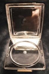 VINTAGE YARDLEY MARKA AYNALI PUDRİYER KUTUSU