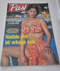 PASHA DERGİSİ - 4 TEMMUZ 1999 - ŞENAY DUDEK - HAKAN URAL - SİBEL CAN - MUHİTTİN KAZIMOĞLU - EREN GÜVENER - SALİHA PAKEL - RAMAZAN BALCIOĞLU - GAYE AKIN - ALTAN KARABULUT - AYHAN KIMSESIZCAN - UĞUR SOYSAL - ARSAL TUZUNER - MİL ATAKOL - VİLDAN AKAR - EDA MODOĞLU - DENİZ AKEL - MURAT BAŞOĞLU - HANDE BERMEK - AYHAN BERMEK - MUSTAFA DENİZLİ - SELİN DENİZLİ - KEMAL KOTİL - CİHAN DOĞAN - EBRU YAŞAR - EGE - NORMAN VINCENT PEALE - MUTLU GENÇ - MÜJDAT KUTSİ - NADİDE SULTAN - SELİM HAMAMENTO - ZEYNEP VAROL DERELİ - AYFER SEVİNDİ - ZOKİ DOĞULU - MEHMET EDİN - SİBEL KUTMAN - SİNEM AHMET BAYER - GÜLGÜN TÜZÜN - ÖNER TÜZÜN - BÜLENT GÖKDERE - ARİ ACİMAN - SABİ TOTAH - ABDULLAH OĞUZ - HALDUN PEKSAYAR - AHMET KOZANOĞLU - NESLİHAN KOZANOĞLU - SEMA KUTLU AKTAŞ - GÜLGÜN ONER TURİN - SENİZ BENGÜER - NEVDA YILMAZ - CEYLAN SANER - SELİM SAYILGAN - MEHMET NAZİF GÜNAY - MESUT YILMAZ - SEMA ÇELEBİ - LEVENT KIRCA - OYA BAŞAR - SERAP ACAR - EBRU GÜNDEŞ - ERDEM SİYAVUŞGİL - BURÇİN BİRBEN - ÖZCAN DENİZ - 22 SAYFA - İdil Koleksiyon