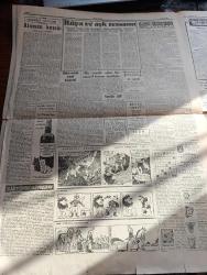 Cumhuriyet Gazetesi - 11 Ocak 1960 - İsmet İnönü'nün Bursa'da Yaptığı Konuşma - İsmet İnönü Bursa CHP İl Kongresine Giderken Fotoğraf - Başbakan Adnan Menderes İsmet İnönü'nün Basın Ve Saidi Nursi Hakkında Söylediği Sözlere Cevapları Verdi - Hükümetin Saidi Nursi İle Alakalı Bir Kararı - Yeni Sabah Gazetesinin Resmi İlanları Kesildi - Fenerbahçe Galatasaray'ı 64 62 Yendi Fotoğraf - CHP'den İstifa Eden Atıf Topaloğlu Demokrat Parti'ye Girdi - Lapçin Vesaire Yazan Burhan Felek Köşe Yazısı - Meşhur Tiyatro Yazarı Paul Arnold İstanbul'da - Kanserin Yeni Bi Bir Tedavi Usulü - Mevlana Müzesini Bir Yılda 342.561 Kişi Ziyaret Etti - Alaman Kaşığı Yazan Fakir Baykurt - Şehir Tiyatrosu Hamlet - Karaca Tiyatrosu Salıncakta İki Kişi Piyesi - Spartak Beşiktaş'ı Dün 2 1 Mağlup Etti Fotoğraf - Fenerbahçe Göztepeye Puan Verdi 0 0 - Can Bartu Fevkalade Oynadı Ordu Takımı Lucerneyi Yendi - Nuh'un Ankara Makarnası - ÇBS Boya - John Haynes İngiltere'de Yılın Futbolcusu Seçildi - Şahane Macera Filmi