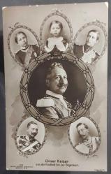 1916 Alman Kayzeri Wilhelm II - çocukluk ve gençlik fotograflarıyla gösterilen kartpostal. Postadan geçmiş.