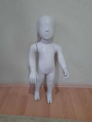 Küçük çocuk manken
