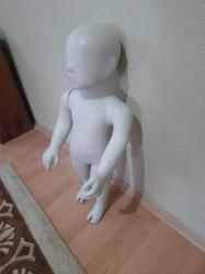 Küçük çocuk manken