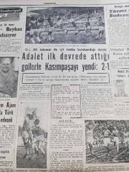 Cumhuriyet Gazetesi - 29 Ağustos 1958 - Hazine Hissesi Kaldırılmıyor - Donanma Terfi Listesi Dünya Kısmen Belli Oldu - Faik Taluy Hayri Bars Fotoğraf - İstanbul Emniyet Müdürlüğüne Tayin Edilen Gümüşhane Valisi Faruk Oktar - Sirkeciden Kazlıçeşmeye Sahil Yolu Cumhuriyet Bayramı'nda Açılıyor - Büyük Bir Tıbbi Ecza Kaçakçılığı - Tiyatrolarımız Hakkında Yeni Karar Ve Tasavvurlar - NATO Başkomutanı General Nostad'ın Ankara ve İzmir'de Teftişleri Fotoğraf - Yılanların Öcü Yazan Fakir Baykurt Yazı Dizisi - Türkiye İş Bankası Şehzadebaşı Şubesi Açılıyor - 500 Sihirbaz Viyana'da Toplandı - Ala Geyik Yazan Yusuf Karataylı Çizen Sezgin Burak - Fenerbahçeli Naci Erdem Hiçbir İhtilafım Yok Dedi - İstanbulspor Galatasaray Maçı İçin Kampta - 1500 Metre Dünya Rekorunu Avustralyalı Herb Elliott Kazandı