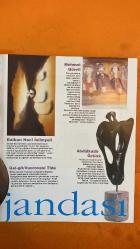 MAISON FRANÇAISE DERGİSİ - MART 1998 -   MELDA NARMANLI ÇİMEN – HIROYUKI YAMAKADO – CHRISTIAN DIOR – RALPH LAUREN – KENZO – CALVIN KLEIN – BALKAN NACİ İSLİMYELİ – MEHMET GÜRELİ – FATMA TÜLİN – KEZBAN ARCA BATIBEKİ – JALE N. ERZEN – LOLITA ASİL – FİKRET MUALLA – EROL BULUT - MODANIN YILDIZLARIYLA DEKORASYON – RALPH LAUREN, KENZO, VERSACE, DIOR – EL YAPIMI OBJELER – TASARIMDA JAPON TARZI – YATAK ODALARI – ŞANAT GALERİLERİ – RENK: MOR – DEKORASYONDA ÇİÇEKLER – 1960'LARIN ÇİZGİLERİ – WATER-GLASS VILLA – DOKULARDA YEŞİL VE LACİVERT – MADDE BİÇİMLENİYOR – ITALYAN MUTFAĞI – PARKELER – MUM IŞIĞINDA – MANTOVA’DAN KENT MANZARALARI – CITY DESIGN – BİR AİLE EVİ – BİR GAZETECİ EVİ – VE PERDE... BALE SAHNESİNDEN EVE - MODA EVE DAVET EDİLİNCE – DEKORASYONDA JAPON TARZI – BİR JAPON TASARIMCI: YAMAKADO – BİR JAPON MİMARİSİ: WATER-GLASS VILLA – TASARIMDA ZEN – SANAT VE İÇ MEKÂN SENTEZİ – 66 FARKLI KOLTUK – LAMİNE CAM – OBJELER BİÇİM KAZANIYOR – MOR TONLARDA DEKORASYON - MEHMET GÜRELİ – BALK - 228 SAYFA