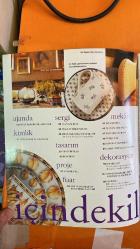 MAISON FRANÇAISE DERGİSİ - MART 1998 -   MELDA NARMANLI ÇİMEN – HIROYUKI YAMAKADO – CHRISTIAN DIOR – RALPH LAUREN – KENZO – CALVIN KLEIN – BALKAN NACİ İSLİMYELİ – MEHMET GÜRELİ – FATMA TÜLİN – KEZBAN ARCA BATIBEKİ – JALE N. ERZEN – LOLITA ASİL – FİKRET MUALLA – EROL BULUT - MODANIN YILDIZLARIYLA DEKORASYON – RALPH LAUREN, KENZO, VERSACE, DIOR – EL YAPIMI OBJELER – TASARIMDA JAPON TARZI – YATAK ODALARI – ŞANAT GALERİLERİ – RENK: MOR – DEKORASYONDA ÇİÇEKLER – 1960'LARIN ÇİZGİLERİ – WATER-GLASS VILLA – DOKULARDA YEŞİL VE LACİVERT – MADDE BİÇİMLENİYOR – ITALYAN MUTFAĞI – PARKELER – MUM IŞIĞINDA – MANTOVA’DAN KENT MANZARALARI – CITY DESIGN – BİR AİLE EVİ – BİR GAZETECİ EVİ – VE PERDE... BALE SAHNESİNDEN EVE - MODA EVE DAVET EDİLİNCE – DEKORASYONDA JAPON TARZI – BİR JAPON TASARIMCI: YAMAKADO – BİR JAPON MİMARİSİ: WATER-GLASS VILLA – TASARIMDA ZEN – SANAT VE İÇ MEKÂN SENTEZİ – 66 FARKLI KOLTUK – LAMİNE CAM – OBJELER BİÇİM KAZANIYOR – MOR TONLARDA DEKORASYON - MEHMET GÜRELİ – BALK - 228 SAYFA