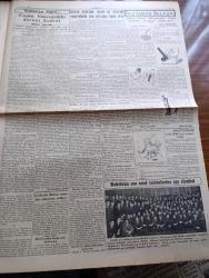 Cumhuriyet Gazetesi - 4 Şubat 1940 - Perde Arkasında Yazan Yunus Nadi Başmakale - Balkanlılar Kati Bitarat Kalacaklar - Yugoslav Kralı Prens Pol Vekilimiz Şükrü Saraçoğlunu Kabul Etti Fotoğraf - Doktor Mehmet Ali'yi Öldüren Ebe Naciye 6 Seneye Mahkum Oldu - Fin Ordusunun Zaferi Fotoğraf - D Grubu Sergisi Açıldı Fotoğraf - 900,000 Liralık Asfalt Yapılacak - Rektör Cemil Bilsel'in Çayları - Müstakil Ressamlar Toplandılar Fotoğraf - Milli Şef İsmet İnönü Küçük Bir Ameliyat Geçirdi - Büyük Türk Şairi Yunus Emre Kimdir Yazan Raif Yelkenci Yazı Dizisi - Alman Tayyarelerinden Bir Çoğu Düşürüldü -  Bahar Yağmuru Filmi Melek Sinemasında - Otel Emperyal Bugün Lale Sinemasında - Amerikalı Artist Robert Montgomery Avrupa'ya Geldi - Pazardan Pazara Yazan Server Bedi - Bugün Galatasaray Beşiktaş Takımları Karşılaşıyor - İstanbul Lisesi Şişli Terakki Maçından Bir Enstantane - Haftalık Radyo Programı - Voleybol Maçları - Hamiyet Yüceses Beler Oteli Salonlarında - General Electric Radyoları - Arlon