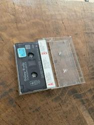 GÜLAY ERALP - YOKSUN ŞİMDİ - KASET