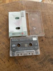 NİLÜFER AKBAL - ŞEWA / GECE - KASET