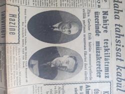 Cumhuriyet Gazetesi - 5 Mayıs 1942 - Eski Ve Yeni Dünya Yazan Yunus Nadi Başmakale - Kahraman Kara Ordumuz İçin Millet Meclisi Dün 30 Milyon Lira Daha Tahsisat Kabul Etti - Millî Müdafaa Vekili Korgeneral Ali Rıza Artunkalla Ve Dahiliye Vekili Faik Öztrak Fotoğraf - Esnaf Birlikleri Süratle Kurulacak - Kutup Denizinde Alman Filosu Bir İngiliz Kruvazörüyle 6 Şilebi Batırdı - Alman Denizaltılarından Bir Filo Fotoğraf - Japonların Bir İddiası Birmanyadaki İngiliz Ve Çin Kıtaları Zehirli Gaz Kullanmışlar -  Romanlarımız Sinekli Bakkal Yazan İsmail Habib - Kadın Ve Şeytan Başrolde Paulette Goddard Ve Bob Hope Lale Sinemasında - Maskeli İfritler Bu Akşam Sümer Sinemasında - Çapkın Kız Melek Sinemasında - Sızı Yazan Mükerrem Kamil Su Yazı Dizisi - Boşuna Öfke Yazan Burhan Felek - Finler Rus Esirlerine Fena Muamele Ediyorlarmış - Filmlerin Gümrük Resmi İndirilecek - Gözen Pudra - Bugünkü Radyo Programı - Kal Sabunları - Kızılay Cemiyeti Oyun Kağıtları