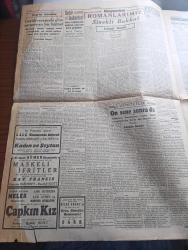 Cumhuriyet Gazetesi - 5 Mayıs 1942 - Eski Ve Yeni Dünya Yazan Yunus Nadi Başmakale - Kahraman Kara Ordumuz İçin Millet Meclisi Dün 30 Milyon Lira Daha Tahsisat Kabul Etti - Millî Müdafaa Vekili Korgeneral Ali Rıza Artunkalla Ve Dahiliye Vekili Faik Öztrak Fotoğraf - Esnaf Birlikleri Süratle Kurulacak - Kutup Denizinde Alman Filosu Bir İngiliz Kruvazörüyle 6 Şilebi Batırdı - Alman Denizaltılarından Bir Filo Fotoğraf - Japonların Bir İddiası Birmanyadaki İngiliz Ve Çin Kıtaları Zehirli Gaz Kullanmışlar -  Romanlarımız Sinekli Bakkal Yazan İsmail Habib - Kadın Ve Şeytan Başrolde Paulette Goddard Ve Bob Hope Lale Sinemasında - Maskeli İfritler Bu Akşam Sümer Sinemasında - Çapkın Kız Melek Sinemasında - Sızı Yazan Mükerrem Kamil Su Yazı Dizisi - Boşuna Öfke Yazan Burhan Felek - Finler Rus Esirlerine Fena Muamele Ediyorlarmış - Filmlerin Gümrük Resmi İndirilecek - Gözen Pudra - Bugünkü Radyo Programı - Kal Sabunları - Kızılay Cemiyeti Oyun Kağıtları