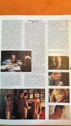ANTRAKT AYLIK SİNEMA DERGİSİ -  ŞUBAT 1992 -  AL PACINO – MICHELLE PFEIFFER – KENNETH BRANAGH – EMMA THOMPSON – JEFF BRIDGES – ROBIN WILLIAMS – TERRY GILLIAM – ZALMAN KING – CANAN GEREDE – FERDİ TAYFUR – OLIVER STONE – BEDRİ BAYKAM – MARCO FERRERI – TUNÇ BAŞARAN – ERSİN PERTAN – RACHEL TALALAY – ROBERT ENGLUND – LISA ZANE – SHON GREENBLAT – YAPHET KOTTO – MICHAEL DE LUCA – WES CRAVEN – KEMAL TAHİR – KEVIN COSTNER – LARRY N. HOWARD – HUGH FORREST - KURT KANUNU – DEAD AGAIN – THE FISHER KING – FRANKIE VE JOHNNY – BILLY BATHGATE – ET – UZUN İNCE BİR YOL – VAHŞİ ORKİDE 2 – FREDDY’NİN ÖLÜMÜ: SON KABUS – ZAMANIMIZIN EROTİSYENİ ZALMAN KING – HOLLYWOOD’UN MUTFAK AŞKI – BİR DUBLAJ USTASI: FERDİ TAYFUR – KORKU DOSYASI – SUİKAST SEMPOZYUMU – JFK’YI KİM VURDU? – SİNEMA DERSLERİ – BİR SENARYO YAZMAK – SİNEMA ÇIKIŞI – IŞIK VE GÖLGE – ÖZEL SEANS – AYIN FİLMLERİ – ELEŞTİRİLER – PROFİLLER – VIDEO KASETLER – ESKİ DEFTERLER – SİNEMA GÜNDEMİ - 66 SAYFA