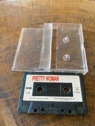 PRETTY WOMAN FİLM MÜZİKLERİ - DAVID BOWIE / ROXETTE / RED HOT CHILI PEPPERS... KASET