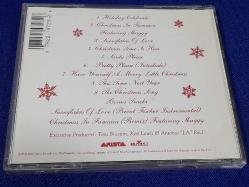 TONI BRAXTON SNOWFLAKES MÜZİK CD