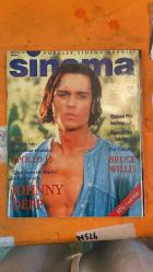 SİNEMA DERGİSİ -  12 EKİM 1995 -     JOHNNY DEPP - BRUCE WILLIS - MARLON BRANDO - FAYE DUNAWAY - LUDWIG BRIAND - THIERRY LHERMITTE - ARIELLE DOMBASLE - MİOU MİOU - HÜLYA AVŞAR - MEHMET ASLANTUĞ - UĞUR POLAT - HÜMEYRA - YAVUZ ÖZKAN - CHRISTOPH SCHAUB - JORGE SANJINES - JEAN LUC GODARD - ABBAS KIAROSTAMI - JAFER PAHANI - MOHSEN MAKHMALBAF - LUMIERE - JEAN SEBERG - IMAMURA - ANDRE TECHINE - GIUSEPPE FERRARA - LILIANA CAVANI - MARCO BELLOCCHIO - CARLO VERDONE - OGUZ MAKAL - RON HOWARD - TOM HANKS - BILL PAXTON - KEVIN BACON - ED HARRIS - GENE KRANTZ - NIXON APOLLO 13 - DON JUAN DE MARCO - KÜÇÜK YERLİ PARİS'TE - BİR KADININ ANATOMİSİ - RENDEZ-VOUS IM ZOO - DER VOGELFANGER - MEKONG - KUSLARIN ŞARKISINI ISITMEK - FRANSIZ SİNEMASI 2X50 YAŞINDA - LE ENFANTS JOUENT A LA RUSSIE - EVVEL ZAMAN İÇİNDE SİNEMA - CINEMA - YARININ SİNEMACILARI  - 114 SAYFA