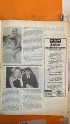 SOSYETE 13 DERGİSİ - 13 EYLÜL 1977 - SELÂHATTİN BEYAZIT - AYDIN GÜN - ASIM GÜNGÖR KOZOL - TIJEN BARAN - GÜNGÖR DENİZAŞAN - SEVAL ERKMEN - ISMAIL BÜYÜKYILDIZ - SELÂHATTİN BEYAZIT EŞİNDEN AYRILIYOR MU - IRAK UCUZ PETROL VERMEZSE FIRAT NEHRİ AKMAYACAK - AYDIN GÜN DOSYASI - İSTANBUL DEVLET OPERASI SORUNLARI - SAĞLIK SERVİSİNDE BOYKOT - AYDIN GÜN VE İSTANBUL FESTİVALİ - OPERADA BÜTÇE VE PERSONEL KRİZİ - TIJEN BARAN’IN BAŞKENT YAZISI     - 18 SAYFA