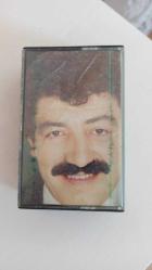 MÜSLÜM GÜRSES KLASİKLERİ - GÖNLÜMÜZE TAHT KURAN ŞARKILARLA 1 VE 2 KASET SET HALİNDE