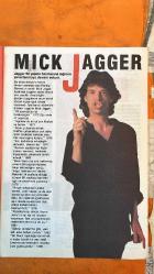 GENÇLİK DERGİSİ - 22 ARALIK 1989 - ARZU ECE – MICK JAGGER – THE SUGARCUBES – LINDA RONSTADT – SOUL II SOUL – BOB DYLAN – KYLIE MINOGUE – SINITTA – TIM BRICHENO – PHIL COLLINS – KENNY G – ELTON JOHN – DAVID BOWIE – ROBERT DE NIRO – MICHAEL DOUGLAS – MERYL STREEP – DON GUMMER – ANGELICA HOUSTON – RICHARD BASKIN – BARBRA STREISAND – JERRY HALL – SAM BROWN – D.C. LEE – JULIA FORDHAM – EDIE READER – CAROL THOMSON – PEPSI – SHIRLEY – NEIL TENNANT – ALISON MOYET - -SINITTA’NIN DANS DOLU TUR HAZIRLIKLARI – ALL ABOUT EVE’DE KONSER SONRASI ŞOK SALDIRI – PHIL COLLINS’TEN “THE SINGLES COLLECTION” VİDEO KASETİ – KENNY G’DEN “LIVE” ALBÜMÜ VE VİDEO KASETİ – ROLLING STONES DÜNYA TURUNDA ÜNLÜLER GEÇİDİ – MICK JAGGER’DAN ŞÖHRET, AİLE VE ROCK ÜZERİNE SÖZLER – GERİ VOKALLERDEN YILDIZLIĞA: SAM BROWN – JULIA FORDHAM – EDIE READER – D.C. LEE – CAROL THOMSON – PEPSI & SHIRLEY – WHAM’IN ARKASINDAN IŞIKLARA DOĞRU – VOKALLERİN HAYALLERİ VE SAHNENİN ARKA YÜZÜ – GÜNÜMÜZ GRUPLARININ VOKAL DESTEKLERİYLE YÜ  47 SAYFA