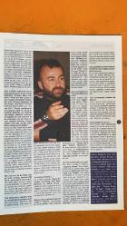 SİNEMA HAFTALIK ANTRAKT DERGİSİ - SAYI : 6 -  ROB SCHNEIDER - LELA ROCHON - MICHAEL FITZGERALD WONG - CARMEN LEE - PAUL SORVINO - RON MAEL - RUSSELL MAEL - MAK CHI SIN - JAMES LEUNG - BILL LUI - NANSUN SHI - STEVEN E. DE SOUZA - TSUI HARK - JEAN-CLAUDE VAN DAMME - ILLANA DIAMANT - LAURIS FREEMAN - ARTHUR WONG - RAYMOND FUNG - SHEKHAR KAPUR - KATE BLANCHETT - GEOFFREY RUSH - LORD ROBERT DUDLEY - NURI BILGE CEYLAN - JAMIE LEE CURTIS - TONY CURTIS - JANET LEIGH - MICHAEL APTED - SHARON STONE - PIERCE BROSNAN - BRUCE WILLIS - MICHELLE PFEIFFER - RAINER - LEONARDO DICAPRIO  KNOCK OFF - ELIZABETH - KASABA - HALLOWEEN H20 - A FISH CALLED WANDA - PERFECT - BLUE STEEL - FOREVER YOUNG - TRUE LIES - FROM RUSSIA WITH LOVE - THE STORY OF US - WHEN HARRY MET SALLY - I KNOW WHAT YOU DID LAST SUMMER - I STILL KNOW WHAT YOU DID LAST SUMMER  JÜRI ÖZEL ÖDÜLÜ KASABA - AFİŞ YARIŞMASI DUYURUSU - 2. KADIN FİLMLERİ FESTİVALİ SENARYO YARIŞMASI - OSCAR TÖRENİ İLK KEZ PAZAR GECESİ - JAMES BOND FİLMİ  - 14 SAYFA