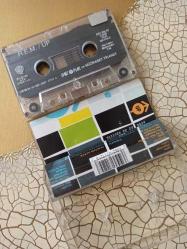 R.E.M. * UP / KASET