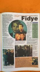 SİNEMA HAFTALIK ANTRAKT GAZETESİ - SAYI : 16 - LIAM NEESON AIDAN QUINN STEPHEN REA ALAN RICKMAN JULIA ROBERTS NEIL JORDAN STEPHEN WOOLLEY JULIS BERTSOT GOLDENTHAL PATRICK DUFENER TONY LAWSON ANTHONY PRATT CHRIS MENGES REDMOND MORRIS ORUÇ APAYDIN GLENN CLOSE GEORGE LUCAS TOM CRUISE EDDIE MURPHY JIM CARREY DENNIS HOPPER LAURA LINNEY NICOLE KIDMAN HARVEY KEITEL JENNIFER JASON LEIGH SEAN BEAN RALPH FIENNES GWYNETH PALTROW JEFF BRIDGES STEVE BUSCEMI JOHN GOODMAN JOHN TURTURRO PETER WEIR ROBIN WILLIAMS GARY OLDMAN DREW BARRYMORE SHELLEY DUVALL LES MAYFIELD IVAN REITMAN BILLY CRYSTAL NASTASSJA KINSKI WOODY ALLEN DEMI MOORE KIRSTIE ALLEY ELIZABETH SHUE SAİM YAVUZ HÜSEYİN KUZU ERSAN ÇONGAR HATİCE SOYSEV DENİZ YAVUZ ELMAS ÖZCAN NİYAZİ EZİLMEZTÜRK - HAFTALIK ANTRAKT VENEDİK FİLM FESTİVALİ EN İYİ FİLM EN İYİ AKTÖR ÖDÜLÜ FESTİVAL BAŞARISI BOX OFFICE BAŞARISI YATIRIM ÇAĞRISI SİNEMA YATIRIMI YENİ SİNEMA SALONLARI OSCAR ADAYLIKLARI YENİ SİNEMA KOMPLEKSLERİ FİLMİN DEVAM VİZYONU HELVA TEZİ   - 12 SAYFA