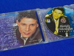 MUSTAFA YILDIZDOĞAN İNSANLAR MÜZİK CD